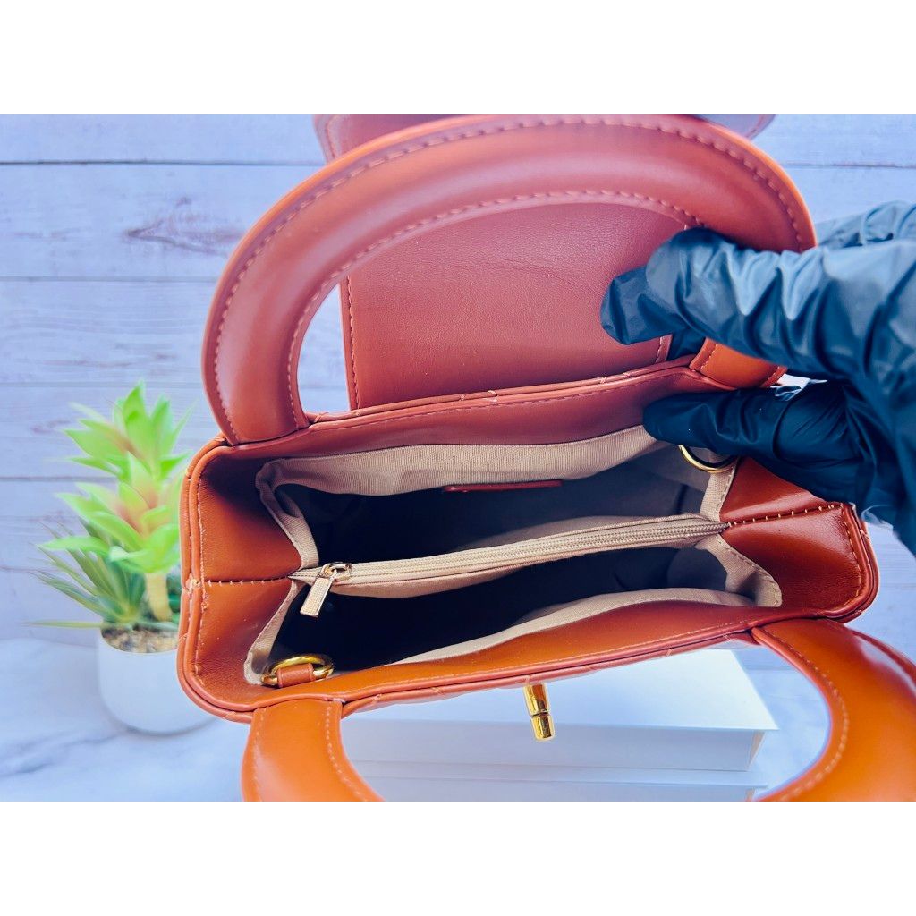 B100 - Item - B100