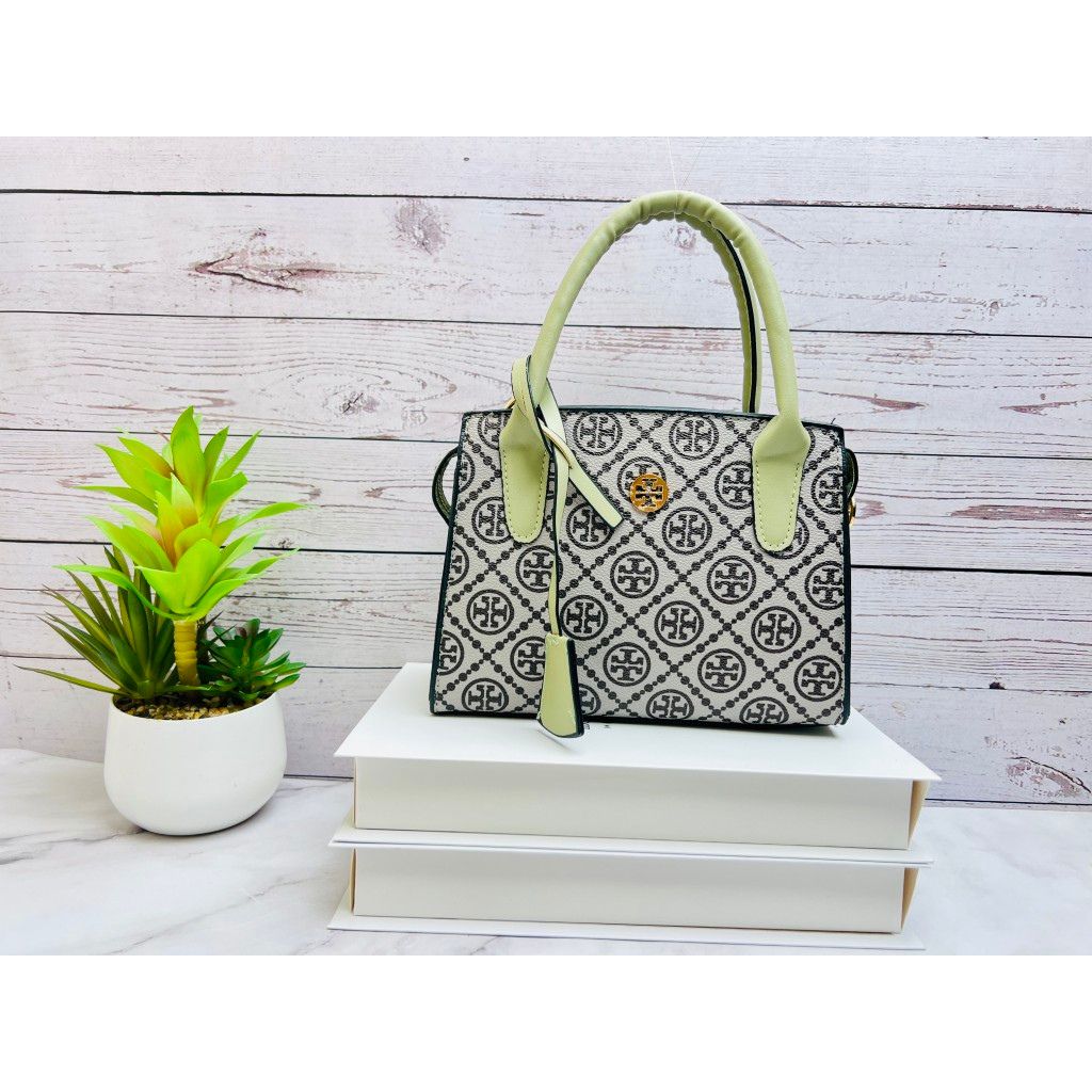 B93 - Item - B93