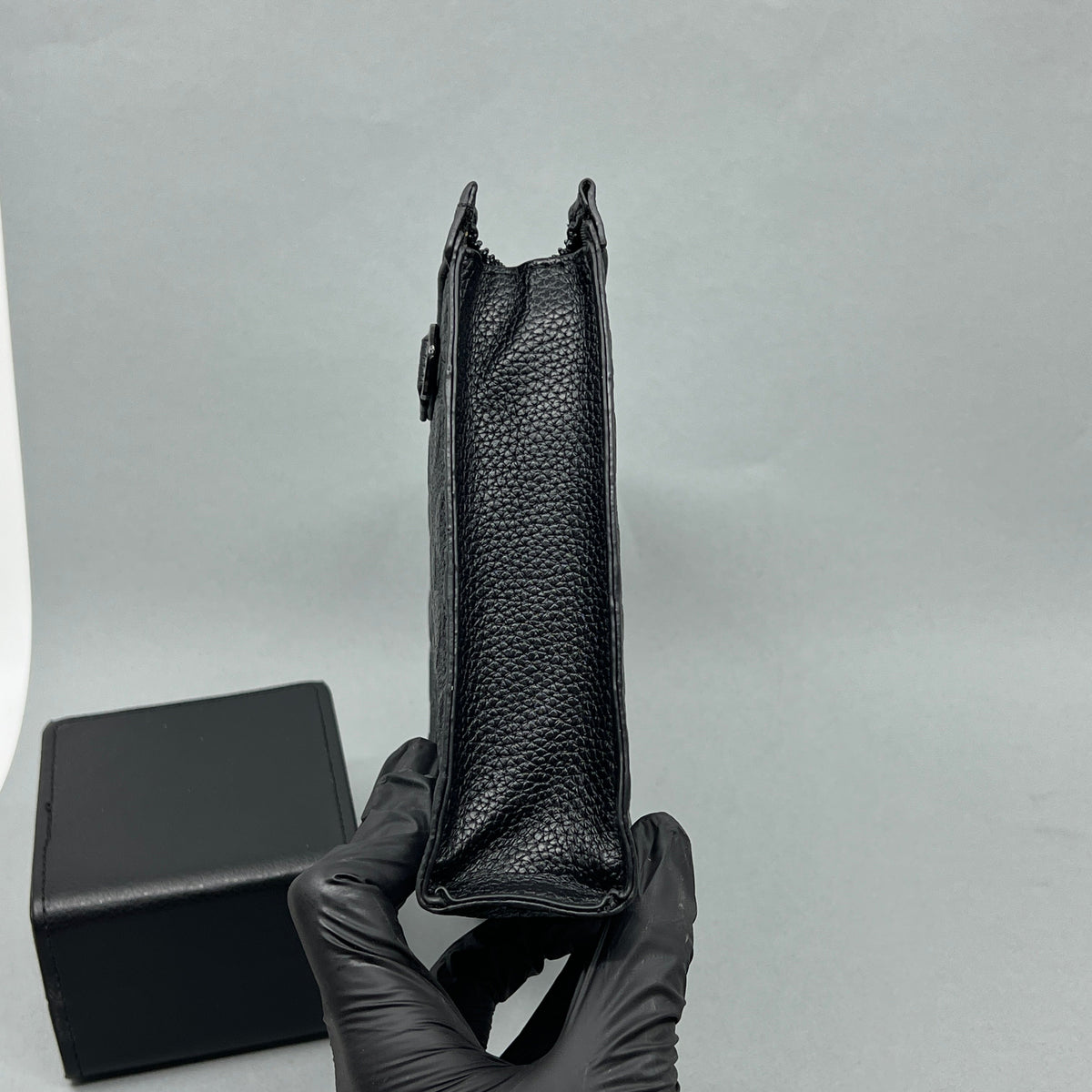 P09