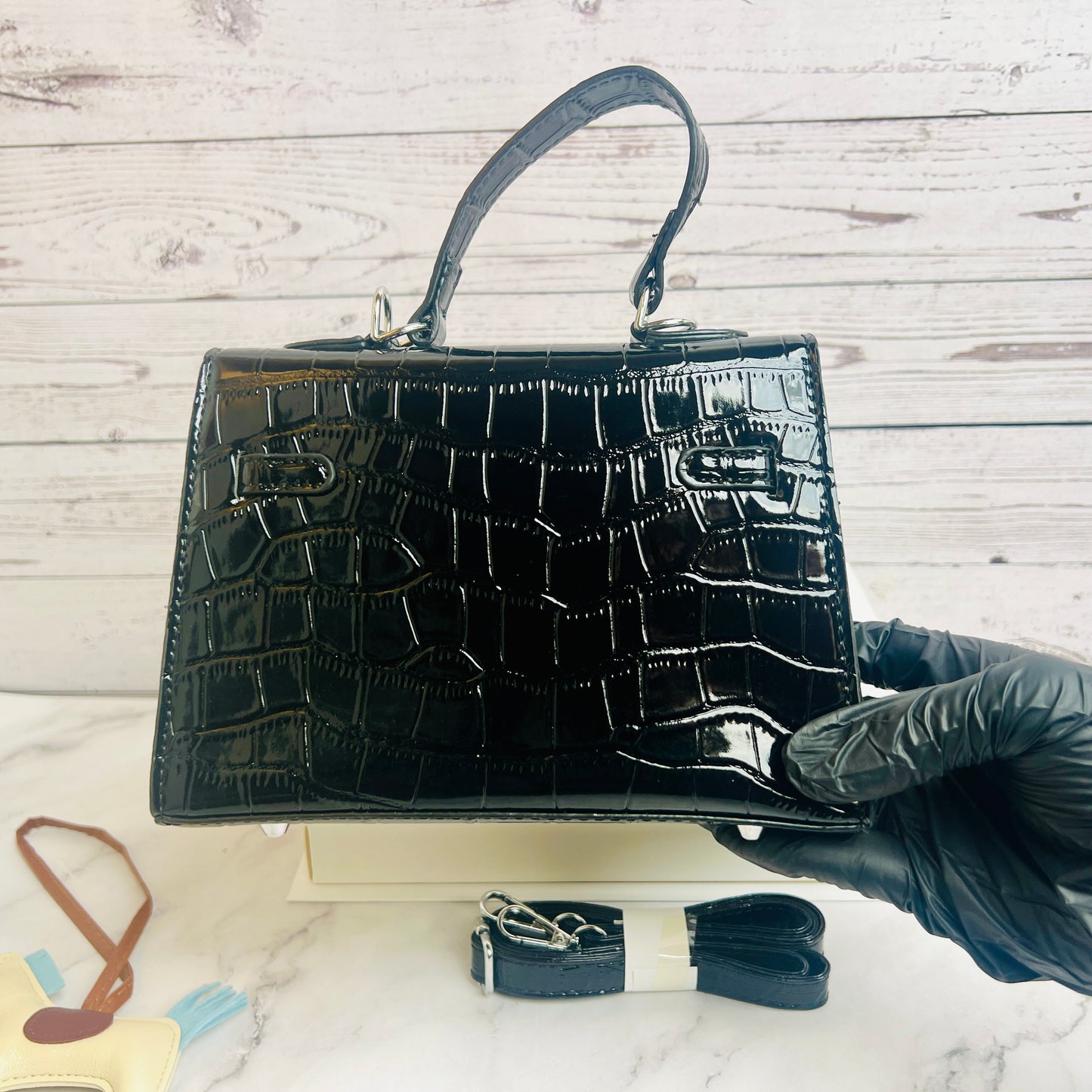 B108 - Item - B108