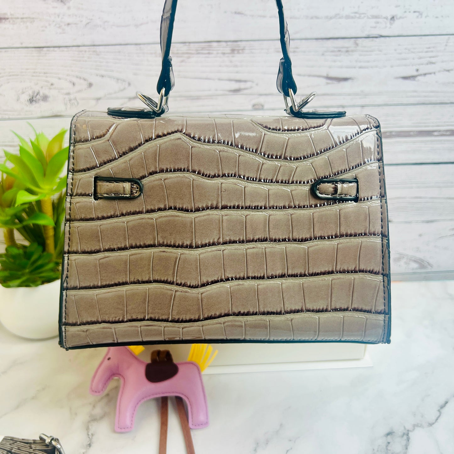 B109 - Item - B109