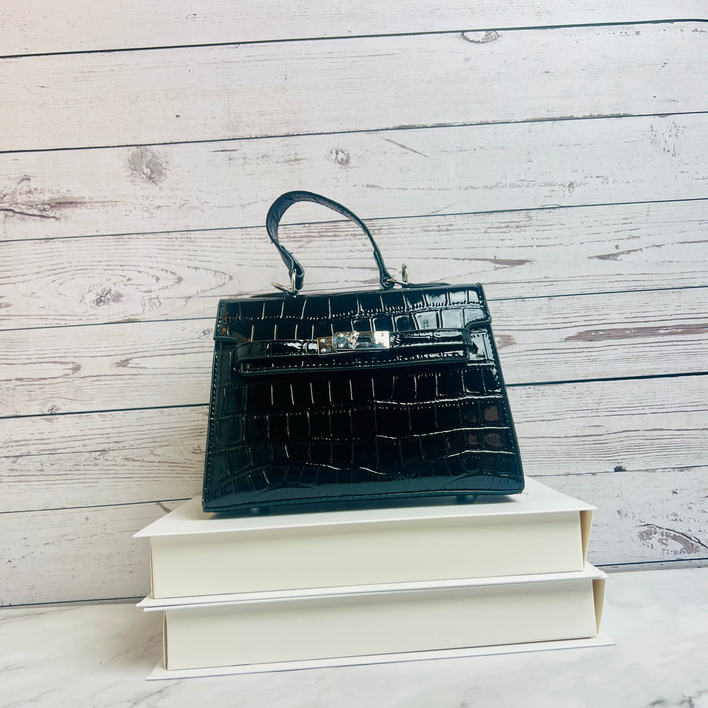 B108 - Item - B108