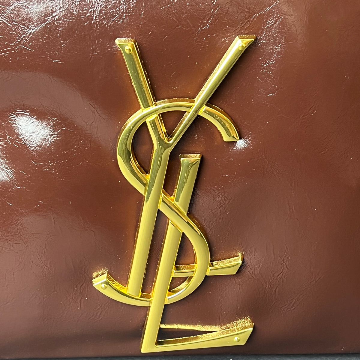A523