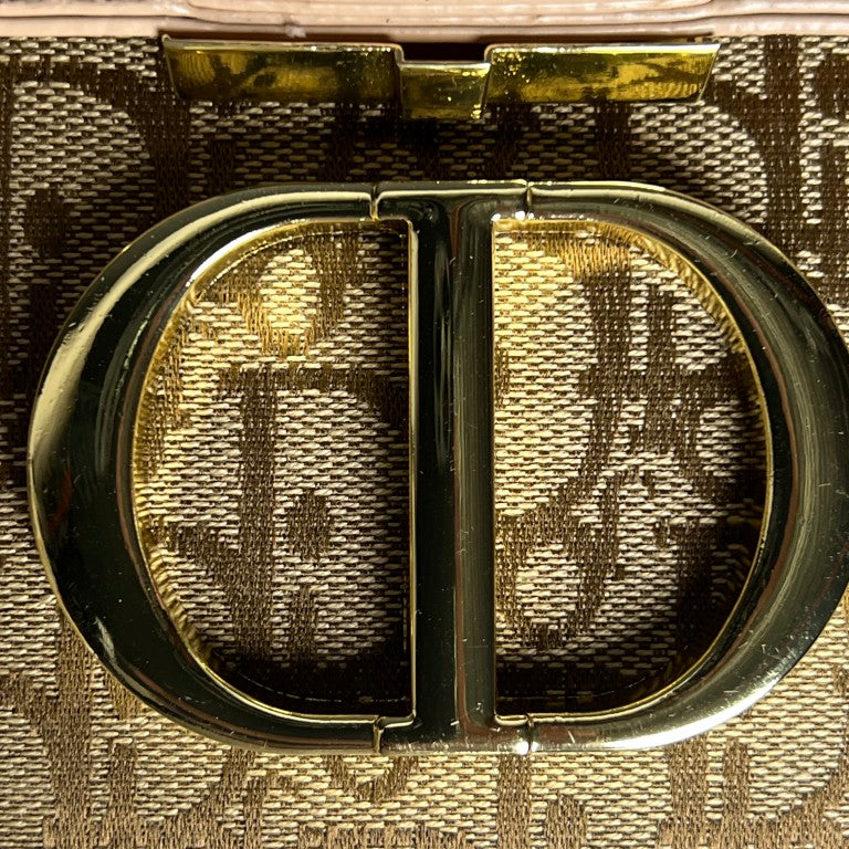 B213