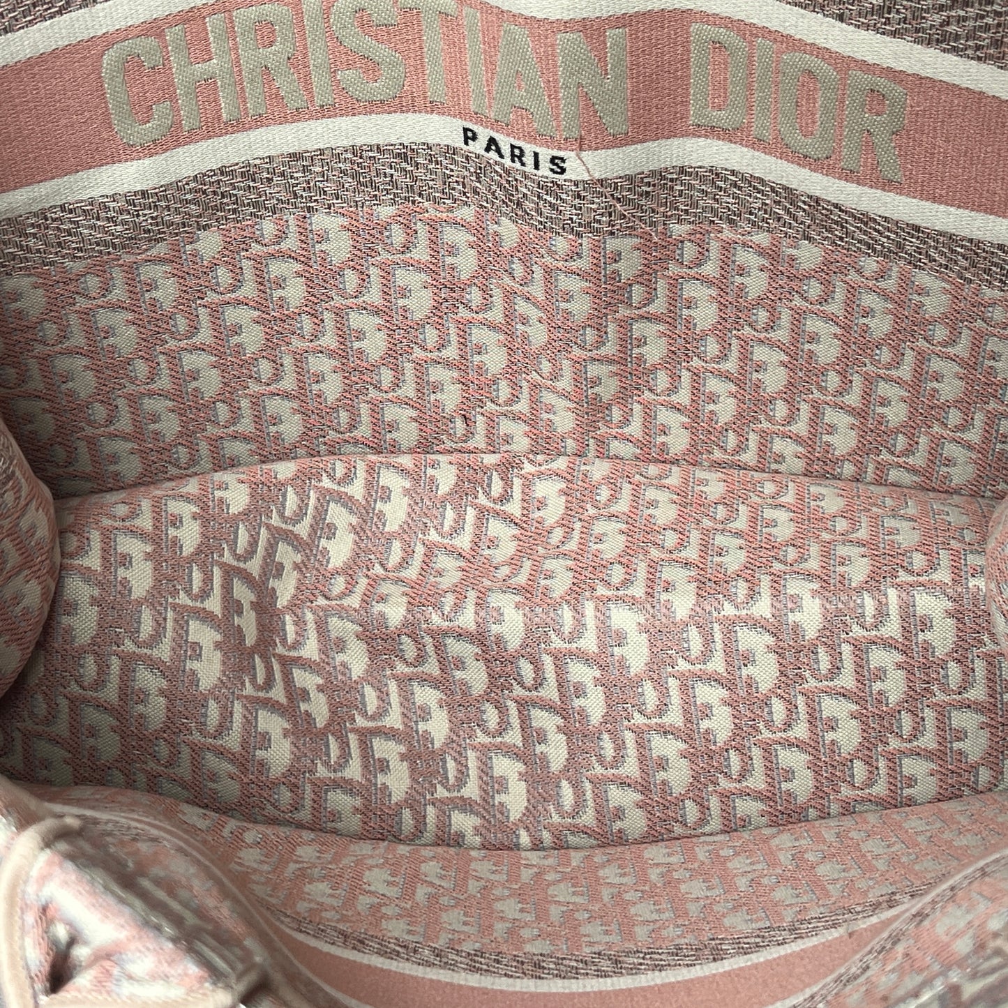 D421