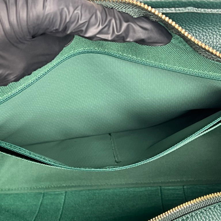 D11