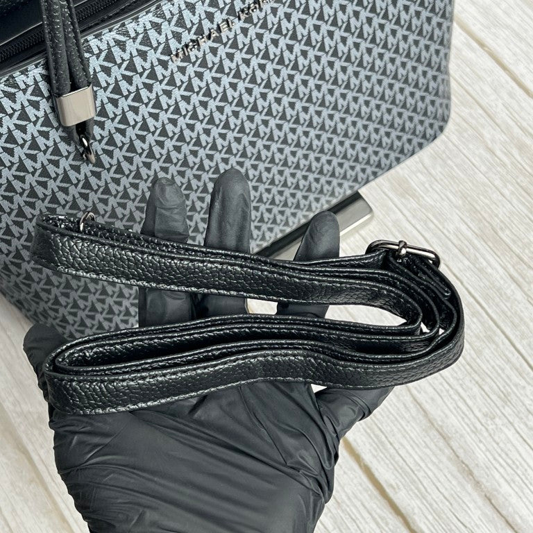 D31