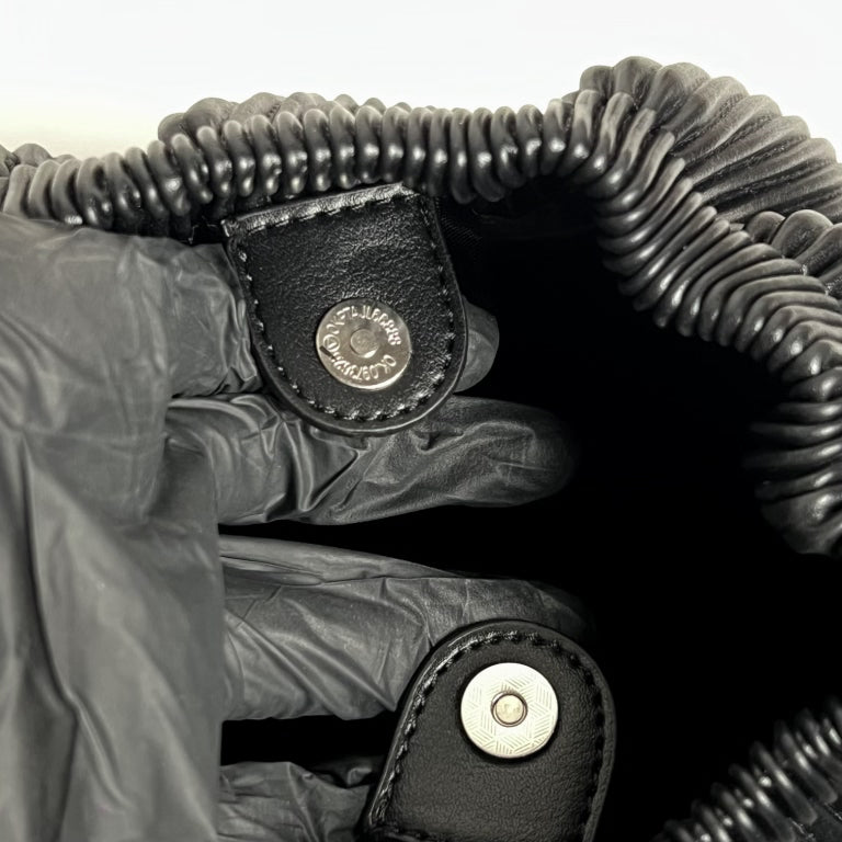 D251