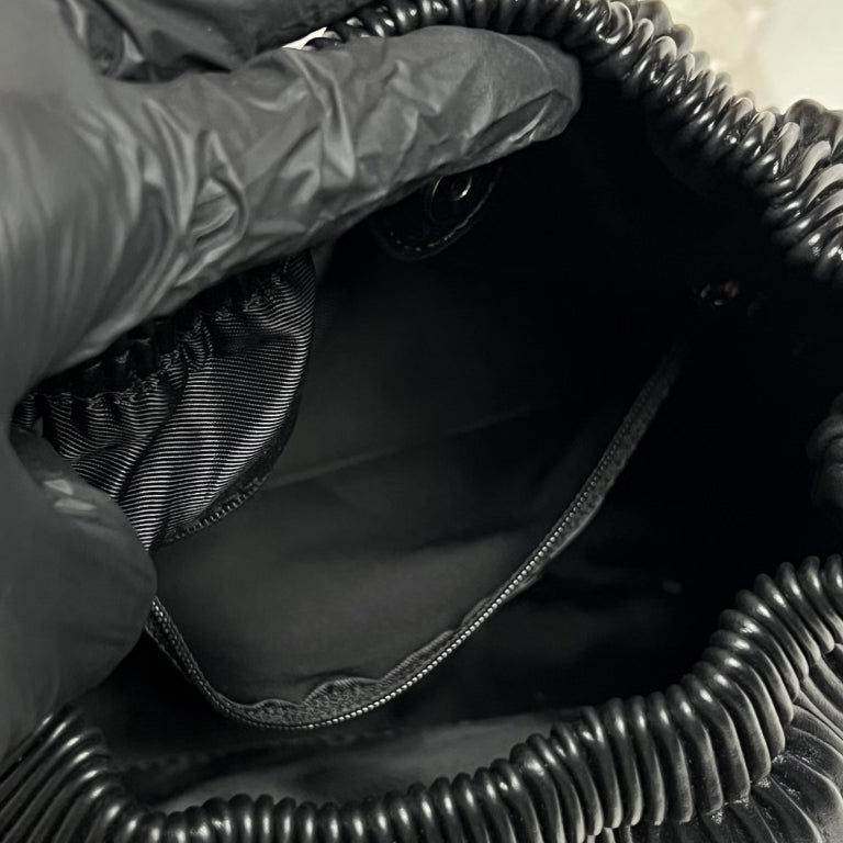 D251