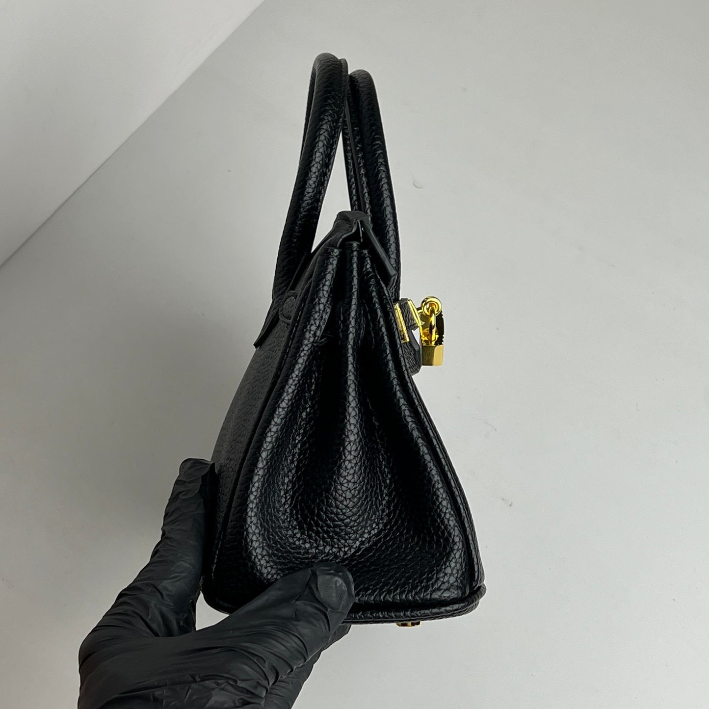 D602